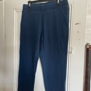 Pure J.Jill Indigo slim-leg Crops.